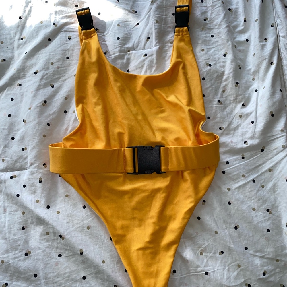 Thong bathing suit